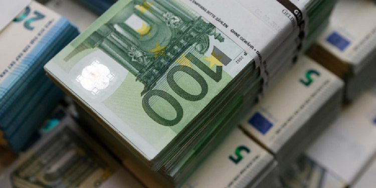 سعر اليورو في البنوك المصرية اليوم الاثنين 26/7/2021