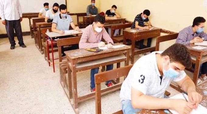 آراء الطلاب بعد اداء امتحان الاستاتيكا بالثانوية العامة.. الامتحان سهل لكن الوقت غير كافي 1