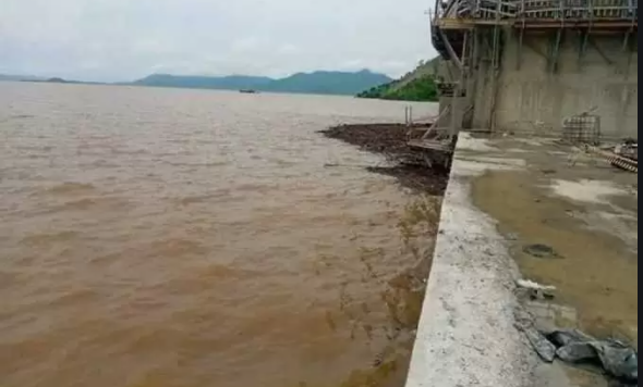 عباس شراقي: إثيوبيا سحبت المعدات من السد خوفا من الفيضان.. فيديو 1
