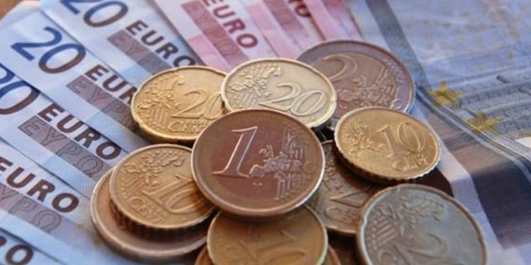 سعر عملة اليورو الاوربي اليوم السبت 10-7-2021 في البنوك المصرية