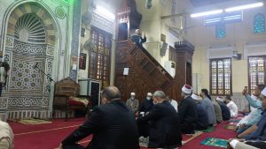 محافظ القليوبية يؤدي صلاة عيد الأضحى المبارك بمسجد ناصر وسط فرحة المواطنين 3