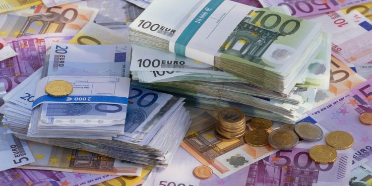 سعر عملة اليورو الاوربي اليوم الثلاثاء 6-7-2021 في البنوك المصرية