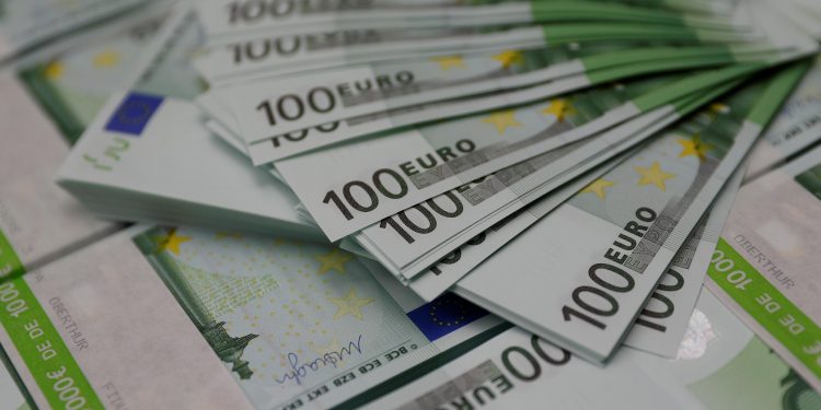 سعر اليورو الاوروبي في البنوك المصرية اليوم الأربعاء 28/7/2021