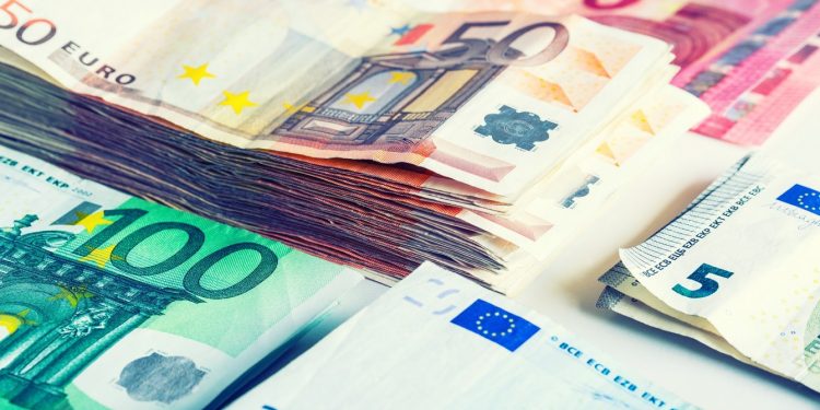 سعر اليورو الاوروبي في البنوك المصرية اليوم الخميس 29/7/2021