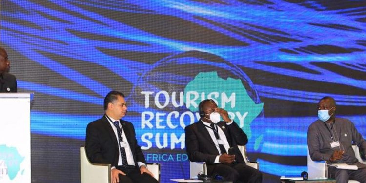 مصر تشارك في القمة الدولية لتعافي السياحة بـ كينيا 1