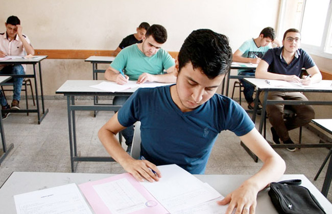 "التعليم" .. تنبية هام لطلاب الثانوية العامة عن مادة اللغة الإنجليزية