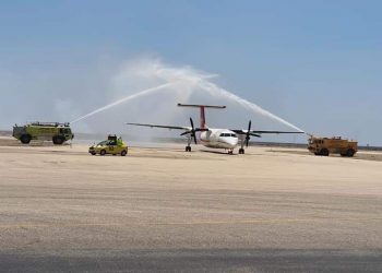 مطار بورسعيد يستقبل اول رحلة طيران داخلية 2