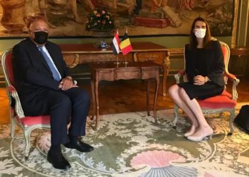 وزير الخارجية يلتقي بنظيرته البلجيكية خلال زيارته لبروكسل 1