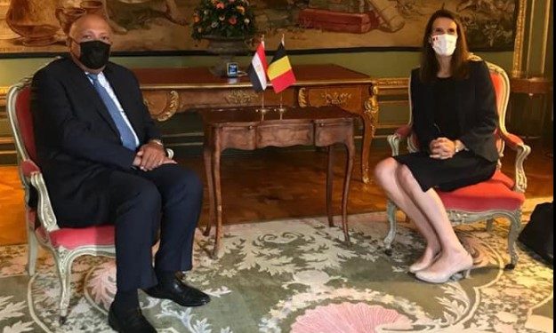 وزير الخارجية يلتقي بنظيرته البلجيكية خلال زيارته لبروكسل 1