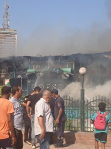 محافظ القاهرة: لا توجد إصابات في حريق المركب السياحي بالزمالك 3