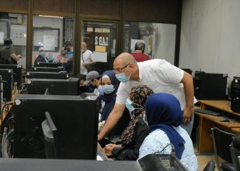 معامل تنسيق جامعة القاهرة تستقبل طلاب الثانوية العامة لتسجيل رغباتهم 4