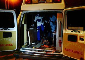 إنقاذ عاملين ونقل 8 للمستشفى في حادث انهيار حفرة أكتوبر 2