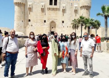 زيارة المؤثرين العرب لقلعة قايتباي بالإسكندرية للترويج للمقصد المصري 3