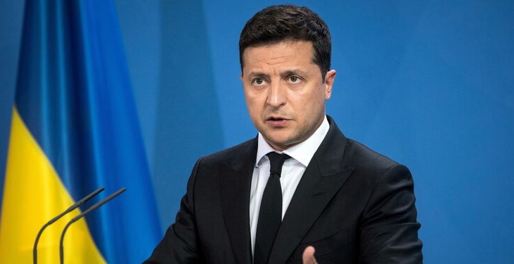 الرئيس الأوكراني يتهم روسيا بـ"ارتكاب إبادة جماعية" في الدونباس