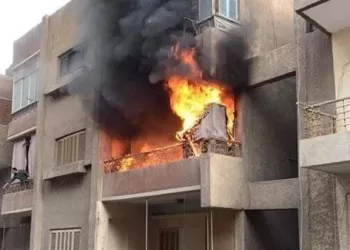 معاينة النيابة في حريق شقة شقيق سمسم شهاب بالوراق " تفحمت بالكامل" 1