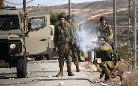 قوات الإحتلال تطلق النيران على الفلسطينيين 2