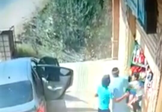 واقعة اختطاف طفل من داخل محل والده بالمحلة الكبرى (فيديو) 1