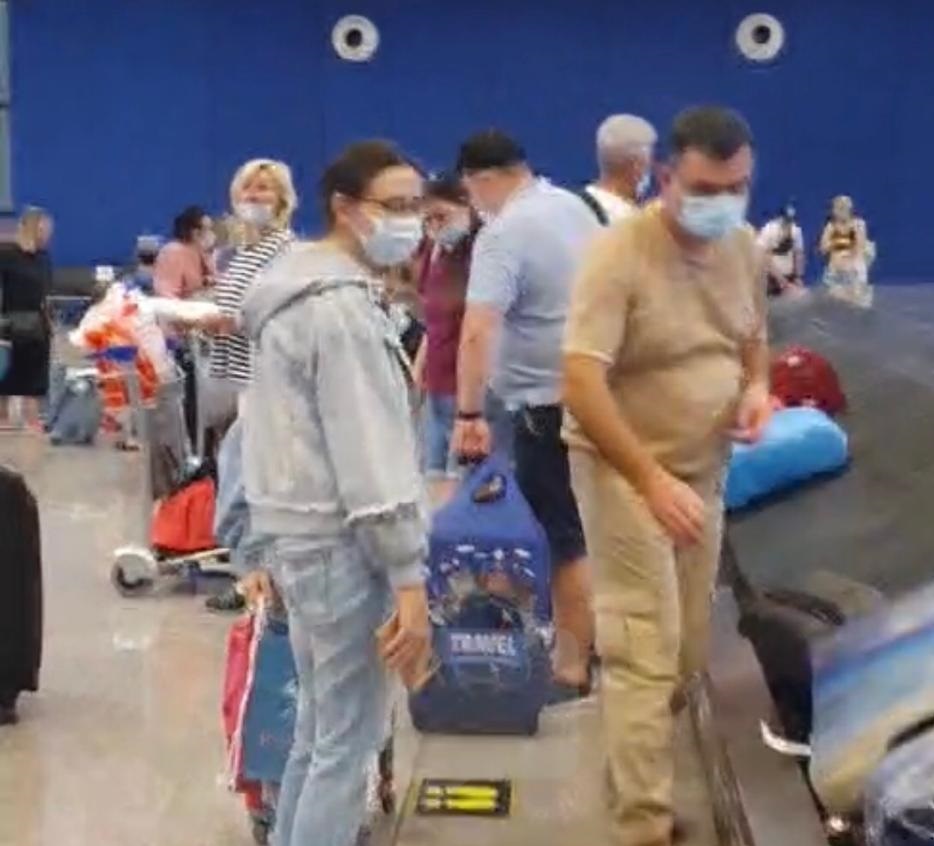 عاجل| مطار شرم الشيخ يستقبل أولى الرحلات الروسية 5