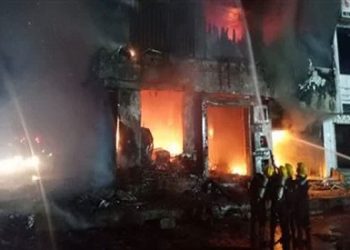 حريق داخل مخزن أخشاب بمنطقة الشرابية.. صور 1