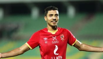 يفصله هدف وحيد.. محمد شريف يسعى لمعادلة هداف الزمالك التاريخي في الدوري 1