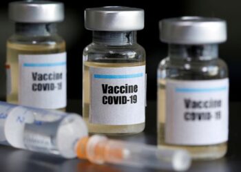 رئيس فاكسيرا: السيسي أصدر تعليمات صارمة بتوفير اللقاح مجانا للمواطنين