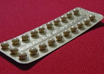 الإفتاء تُجيز استخدام وسائل منع الحمل.. بشرط 1