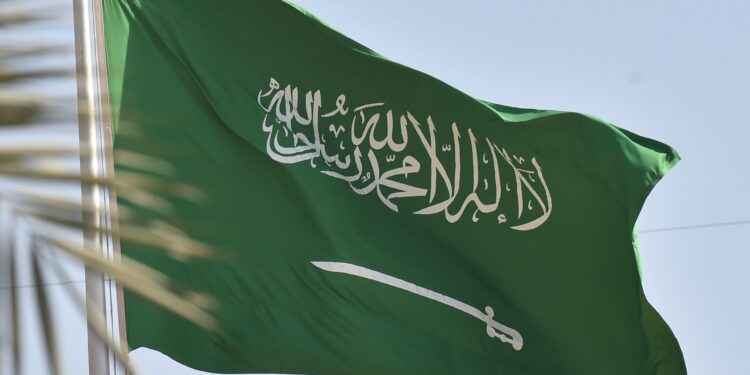 العاهل السعودي يطالب بايدن بالحفاظ على دور اتفاق أوبك 1
