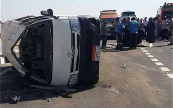 إصابة 5 أشخاص في حادث سيارة أجرة بـ المنيا