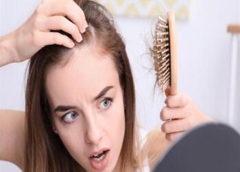 لقاح كورونا يسبب تساقط الشعر.. منظمة الصحة العالمية يجيب 10