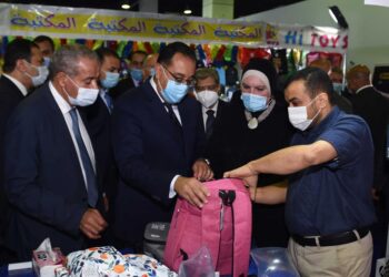 رئيس الوزراء يفتتح معرض "أهلاً مدارس" بأرض المعارض بمدينة نصر (صور) 2