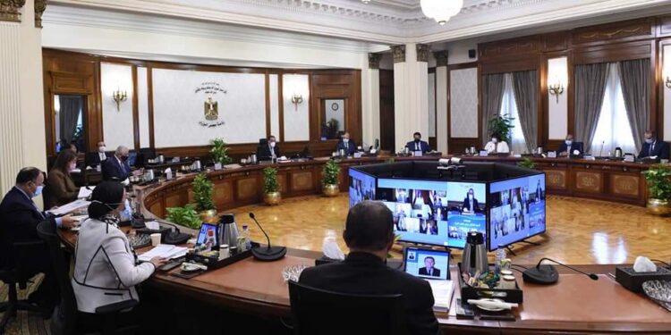 عاجل| مجلس الوزراء يوافق على قرار الرئيس بالعفو عن بعض المحكوم عليهم بمناسبة ذكرى 6 أكتوبر 1