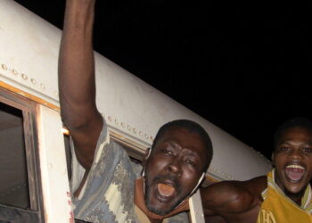 عاجل| منفذو انقلاب غينيا يطلقون سراح العشرات من السجناء السياسيين 1