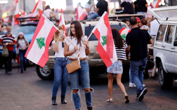 لبنانيات يطلقن حملة «تزوجني بدون مهر» لحل مشكلة العنوسة 1