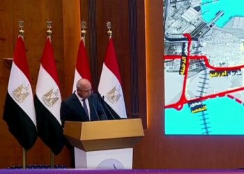 وزير النقل: ربط ميناء الإسكندرية بميناء العين السخنة من أجل تعزيز حركة التجارة 6