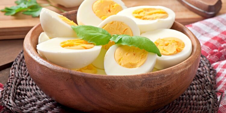 أبرزها حرق الدهون و يحافظ على نضارة البشرة.. تعرف على فوائد البيض 1