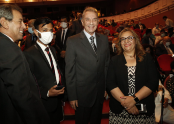 محمود حميدة ودنيا سمير غانم ابرز الحاضرين بـ افتتاح المسرح القومي بالأوبرا (صور) 2