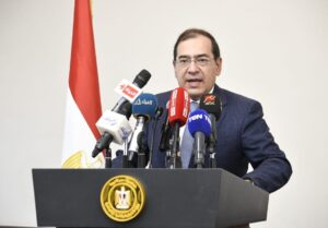 وزير البترول: أكثر من 70 مليون مصري سيستفيد بخدمة الغاز الطبيعي بـ حياة كريمة 3