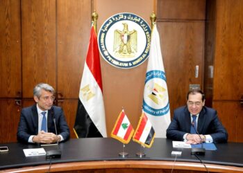 وزير الطاقة اللبناني: إمداد الغاز الطبيعي المصري يمثل علاقة استراتيجية بين البلدين 4