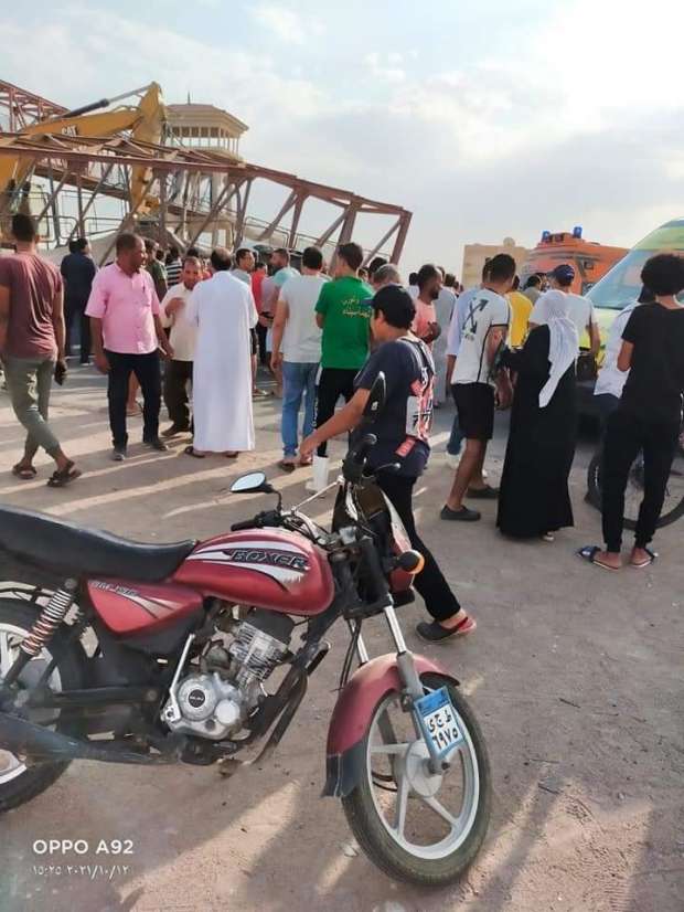 مصرع وإصابة 4 في سقوط كوبري الزهراء بـ طور سيناء| صور