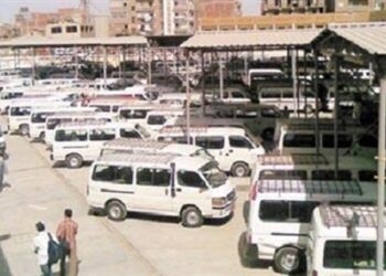 شعراوي: انتظام سير العمل بالمواقف ومحطات البنزين بصورة طبيعة بعد تعريفة الركوب الجديدة 1