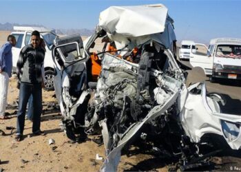 إصابة 7 أشخاص فى انقلاب سيارة بـ المنيا