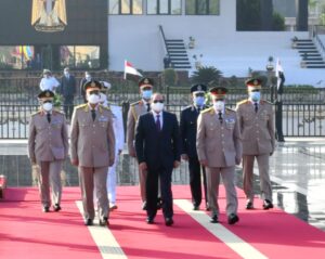 بـ مناسبة 6 أكتوبر.. الرئيس السيسي يضع نُصب تذكارية لشهداء القوات المسلحة (صور) 6