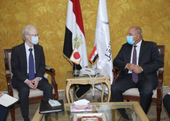 وزير النقل: مصر مناخ واعد للفرص الاستثمارية في قطاعات مختلفة 2