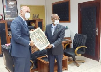 وزير الصحة الجيبوتي يستقبل السفير المصري 3