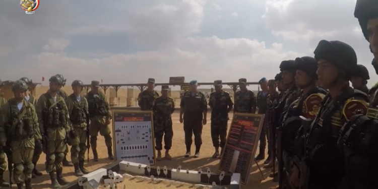 شاهد.. تدريب المظلات بين مصر وروسيا (فيديو) 1