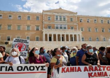 تظاهرات في اليونان احتجاجا على مصرع شاب على أيدي الشرطة 1