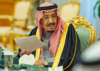 «أوامر ملكية بـ السعودية».. تغيير محدود في الحكومة تعيين وإعفاء وترقية وزراء 1