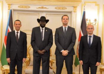 الرئيس "سالفا كير" يستقبل السفير المصري في جوبا بمناسبة انتهاء فترة عمله في البلاد 5