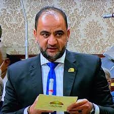 برلماني يطالب وزير التعليم بتوضيح مبرراته لربط تسليم الكتب بالمصروفات 1