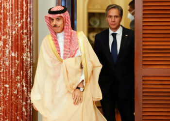 وزير الخارجية السعودي يلتقي نظيره الأمريكي.. والعلة «نووي إبران»